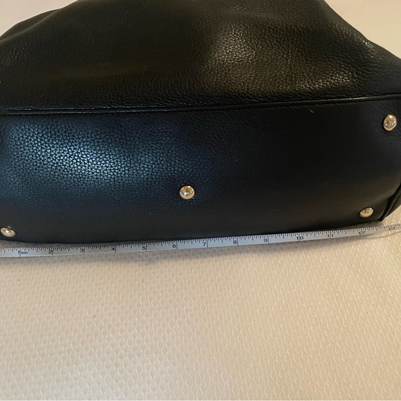 Authentic Gucci shopper handbag! - Picture 12 of 17